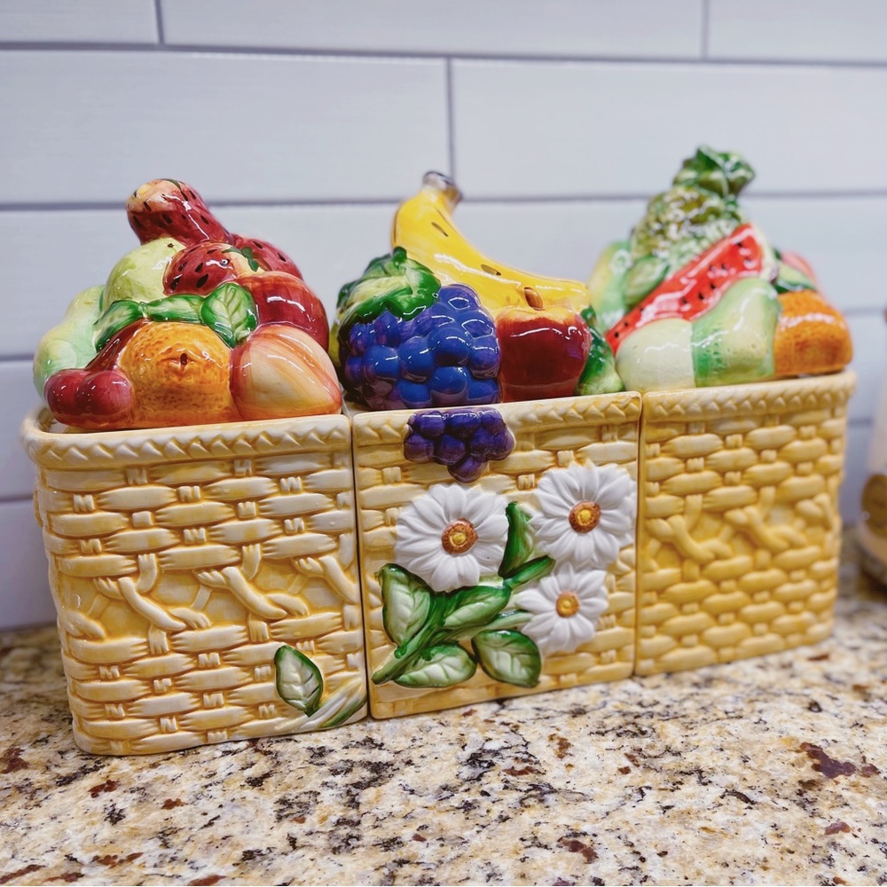 Cottagecore Vintage GOURMET Fruit Basket & Daisy Flowers Canister Set of 3
